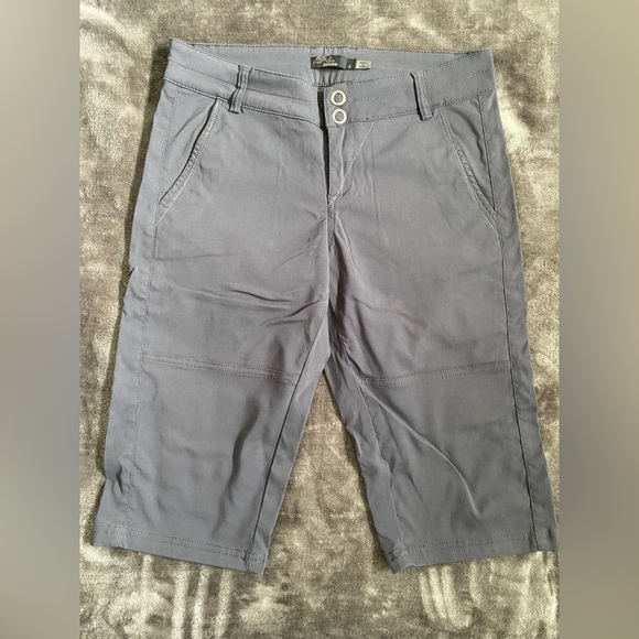 Prana capri pants - Picture 1 of 7